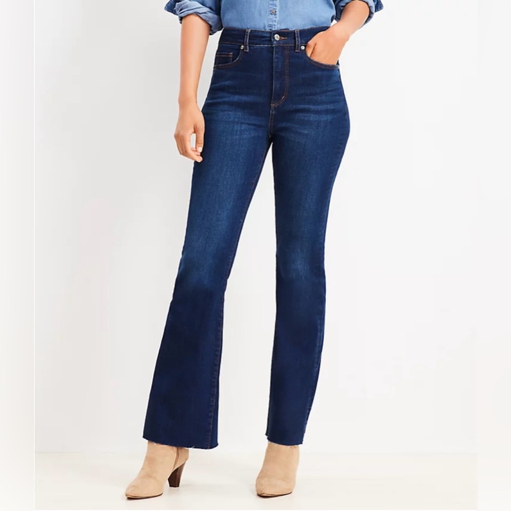 NWT LOFT, fresh cut high rise slim flare, 28